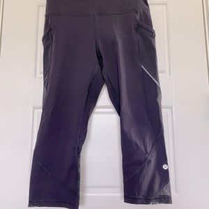 Lululemon Cropped Blue Leggings, Sz8